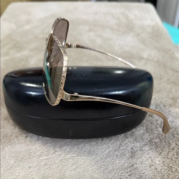 Roberto Cavalli Gold Sunglasses Menta 660S. Italian Luxury display picture 1